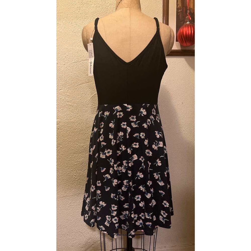 Aphratti V-Neck Spaghetti Strap Wrap Dress Floral NWT Size XXL - Picture 7 of 12
